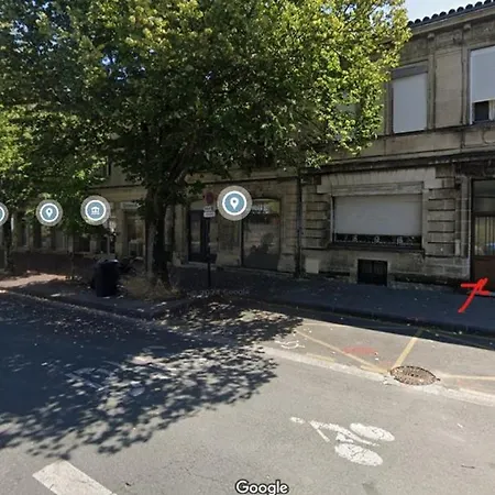 Cosy, Sur Cour Au Centre De Bordeaux